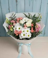 Букет цветов из:  Розы, Лизиантусы и Хризантемы в Пестриково