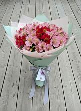 Букет цветов из:  Альстромерии в Пестриково