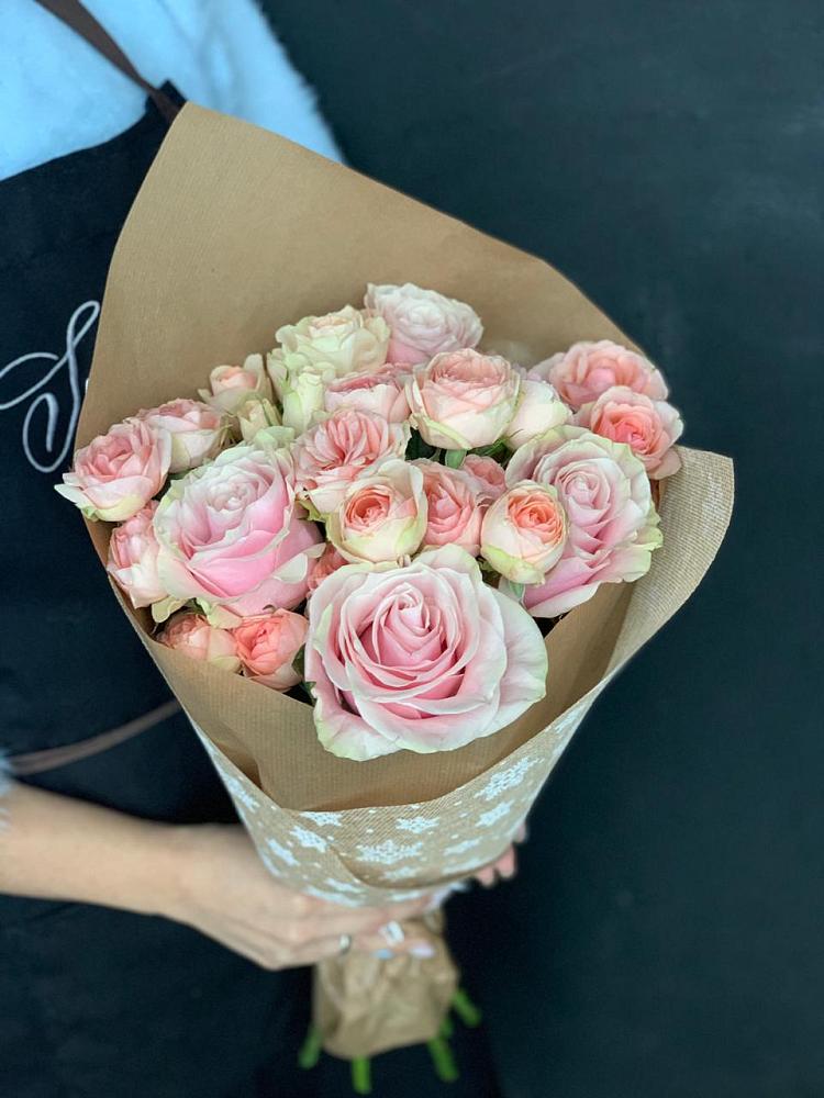 Букет цветов из: Хризантемы и Розы в Пестриково