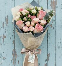 Букет цветов из:  Розы #REPLACE_PRED# Пестриково