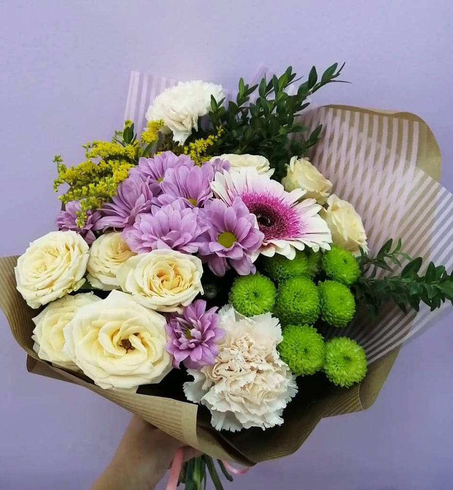 Букет цветов из: Хризантемы, Розы, Гвоздики и Герберы в Пестриково