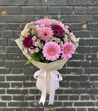 Букет цветов из:  Герберы и Хризантемы в Пестриково