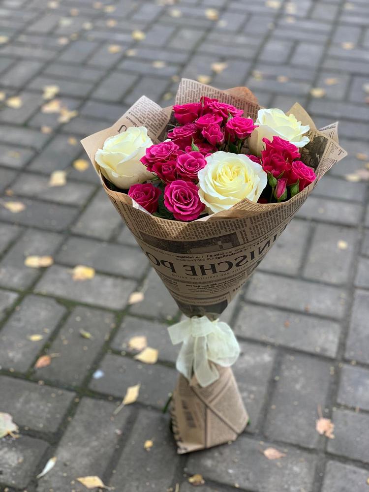 Букет цветов из: Розы в Пестриково