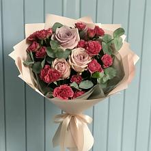 Букет цветов из:  Гвоздики и Розы в Пестриково