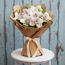 Букет цветов из:  Орхидеи и Розы в Пестриково